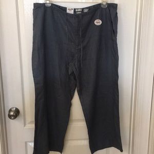 NWT- OldNavy 100% Linen Capris